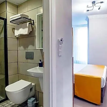Terra Rossa Otel 3*